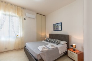 3 soverom, strykejern/-brett, wi-fi (inkludert) og sengetøy