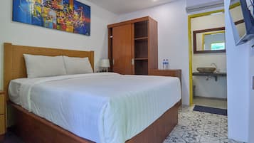 Individually furnished, free WiFi, bed sheets
