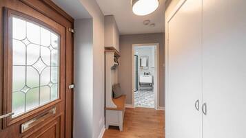 Casa | 1 habitación y escritorio