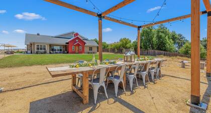 Cooperage by AvantStay | Vineyard, Views, Soccer