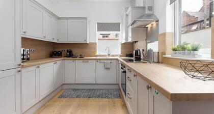 Modern & Stylish Home at the corner of Penny Lane