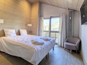 3 chambres, Wi-Fi gratuit, draps fournis
