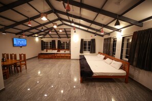 Economy Room | 1 bedroom, free WiFi