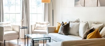 Cozy 2BR Retreat • Near Mobile