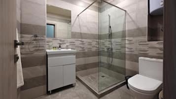 Dusche, Handtücher, Seife, Shampoo