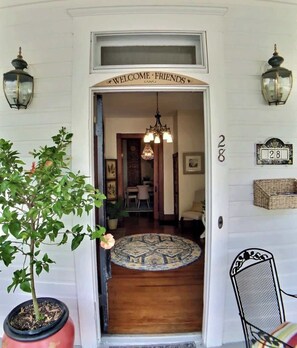 Interior - Historic B&B, Amazing Breakfast! (Eureka Springs)