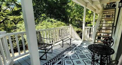 Historic Bed & Breakfast, Slps 4, Full Kitchen,