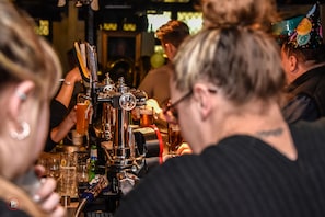 Bar (en la propiedad)