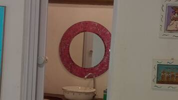 1 bedroom, free WiFi, bed sheets, wheelchair access