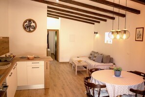 Dining - Peacefull House Ružmarin (Jezera)