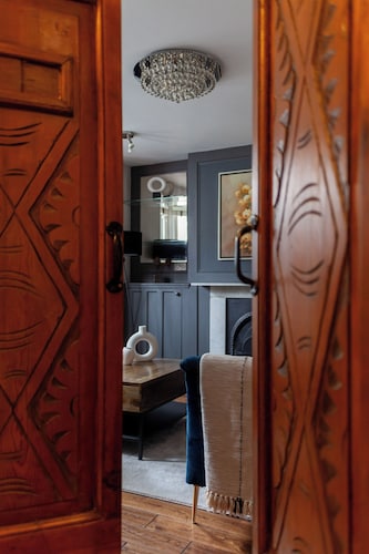 5 Bed Apartment in Hammersmith