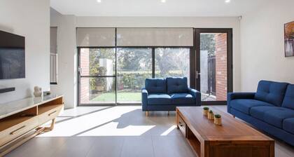 Westside Retreat - Perth CBD