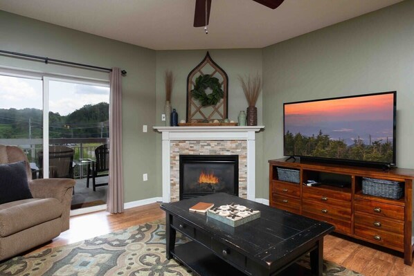 TV, fireplace, offices