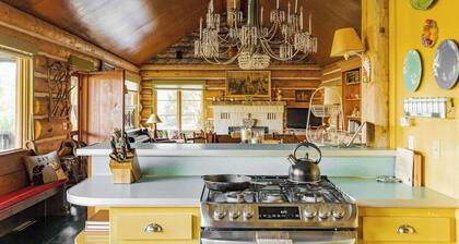 MDW Chief Joseph Rustic Log Home