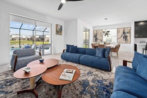 スマートテレビ、テレビゲーム、テーブルサッカー台、ステレオ