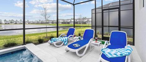 Piscine extérieure, piscine chauffée