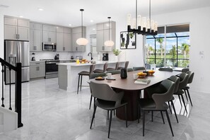 Fridge, microwave, oven, stovetop - Magnificent Mansion | Breathtaking estate mins to Universal, Disney, restaurants (Orlando)