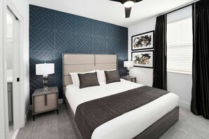 6 habitaciones, tabla de planchar con plancha y cuna de viaje