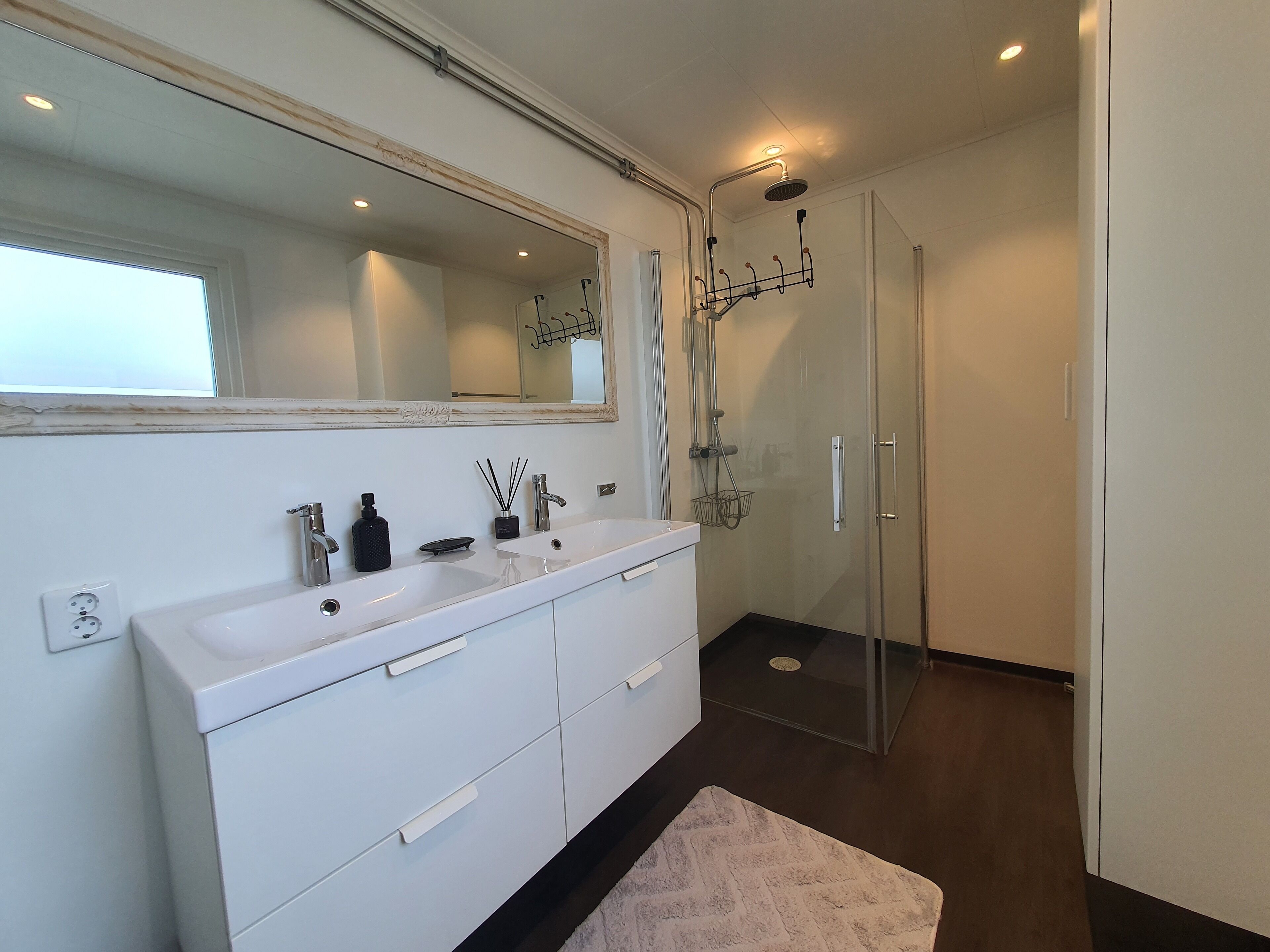 Shower, eco-friendly toiletries, hair dryer, towels