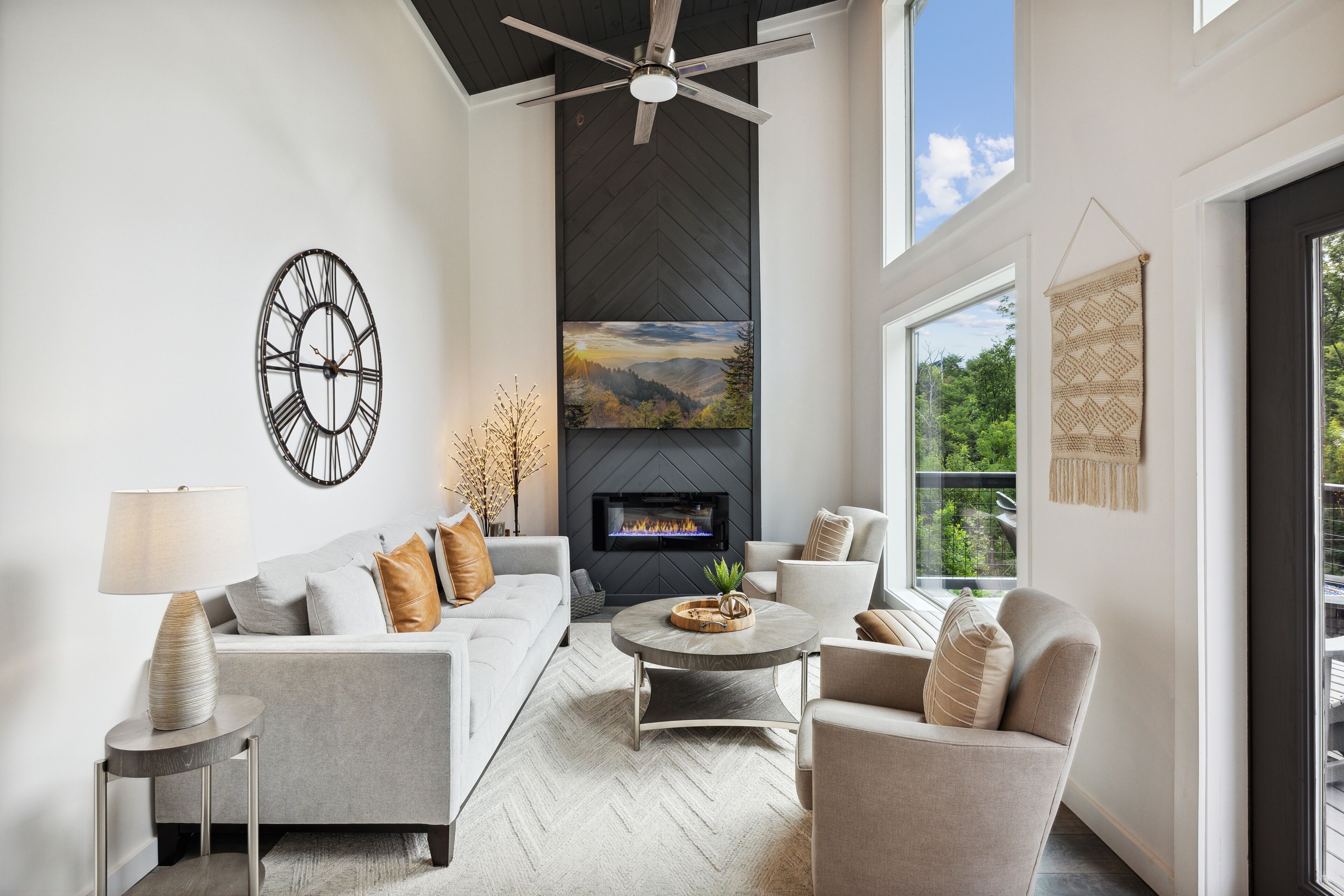 Cabin, 2 Bedrooms | Living area | Smart TV