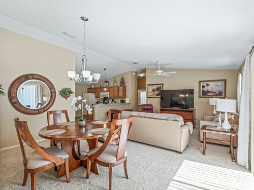 COZY 2/2 PATIO VILLAGE IN THE VILLAGE OF DUVAL, NEAR POOLS & GOLF COURSES!