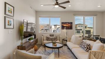 Living area | Smart TV