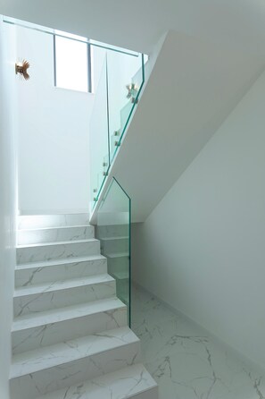 Interior - Villa Grey, spectacular views over all central Dalmatian islands (Vinišce)