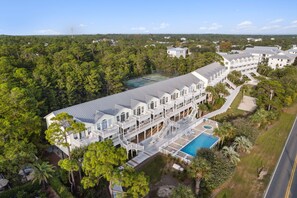 المنشأة من الخارج