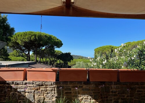 HOUSE OLEANDRI 200m from the beach