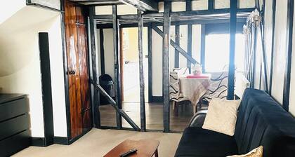 Immaculate 3-bed House in Waltham Cross