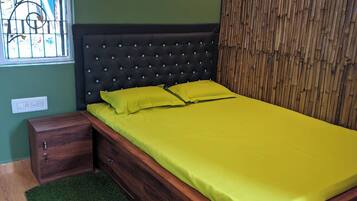1 Schlafzimmer, Bügeleisen/Bügelbrett