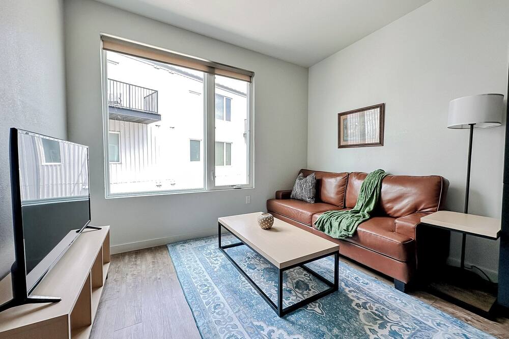 Sleepover: Homey 1BD\/1BA - Bowling Green