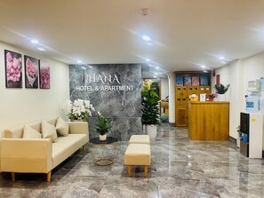 Reception - Hana Hotel & Apartment Da Nang (Da Nang)