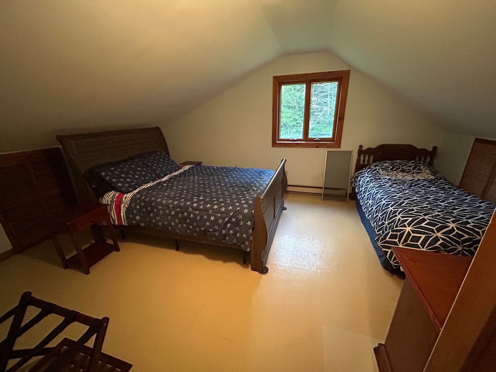 Peaceful retreat in the heart of the Adirondacks. Warren County Vrbo