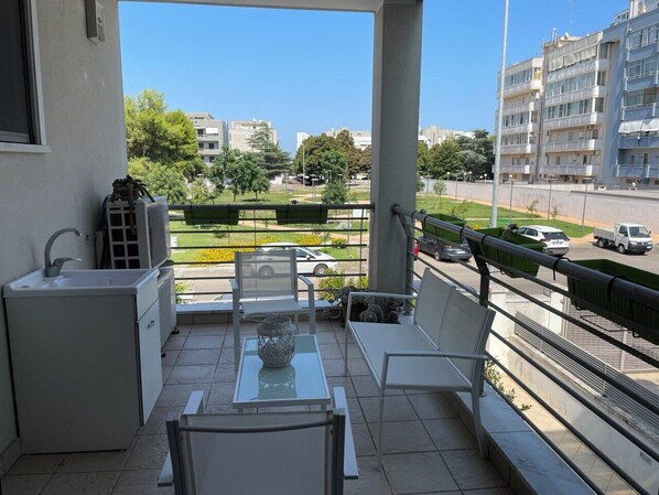 Property grounds - Holiday Home. Cozy apartment in area outside ZTL, 10 min. from the center (Lecce)