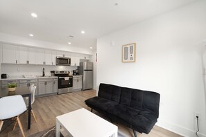 Interior - Luxury DC Unit with Courtyard View & Close to All (Washington)