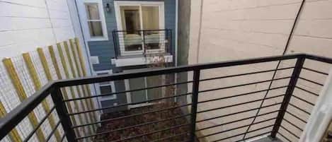 住宿地面