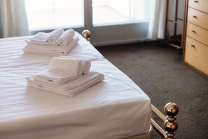 3 soverom, strykejern/-brett, wi-fi (inkludert) og sengetøy