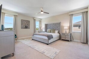 12 Schlafzimmer, Bügeleisen/Bügelbrett, Reisekinderbett, WLAN