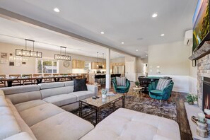 Smart TV, fireplace, video games