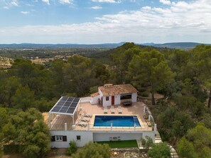 Pool - Villa Ses Costes with private pool, garden and panoramic views of the mountains in Alaró  (Alaro)