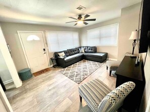 تلفزيون ذكي