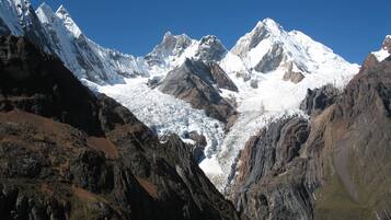 Basic-Zelt | Badezimmer | Dusche, Handtücher, Seife, Toilettenpapier