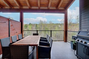 Outdoor dining - Hôtel à la maison - Le Massawippi (Orford)