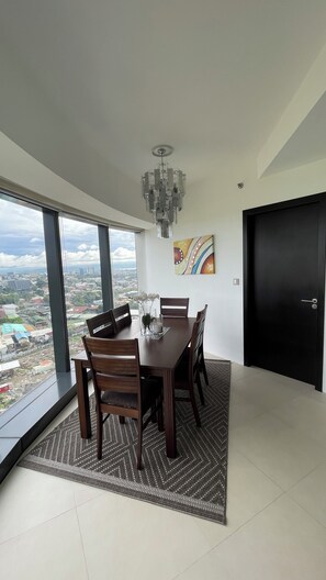 Dining - Homey Comfy CondoTel - AEON Towers (Davao City)