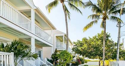 Hawks Cay Island Retreat - Duck Key - Pool & Patio
