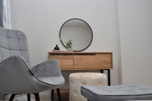 Spa - Apartment next to the sea is a beachfront property located in Alimos / Athens (Alimos)