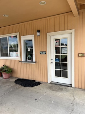 Borne des arrivées/des départs