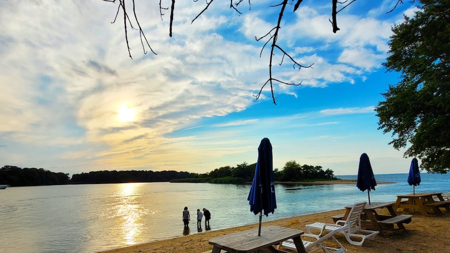 The Lodge at Great Oak Landing