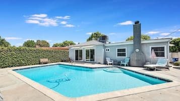 Alberca al aire libre